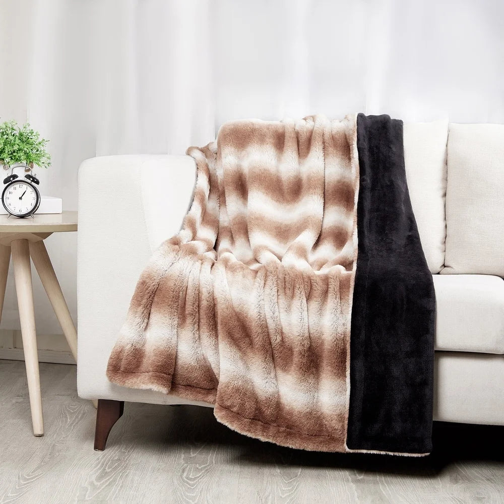 Plush Reversable Fleece Throw Blanket