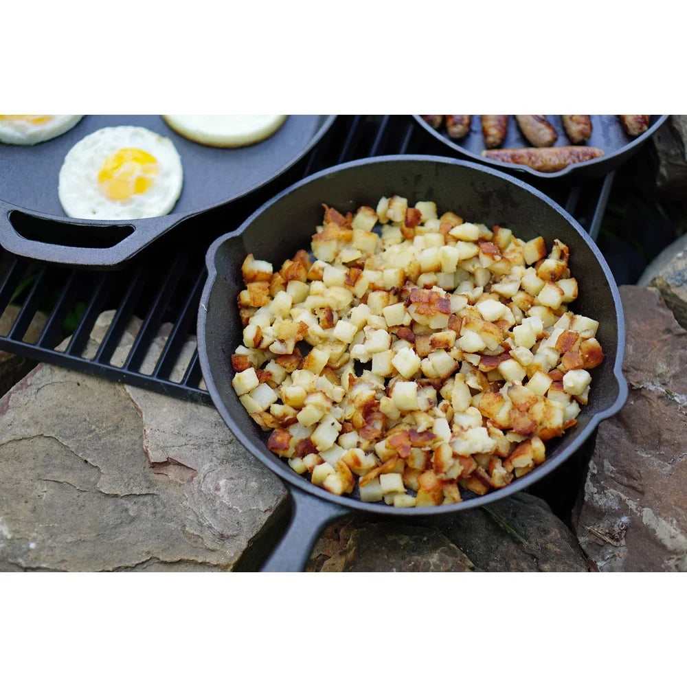 Cast Iron Skillet with Easy Drain Pour