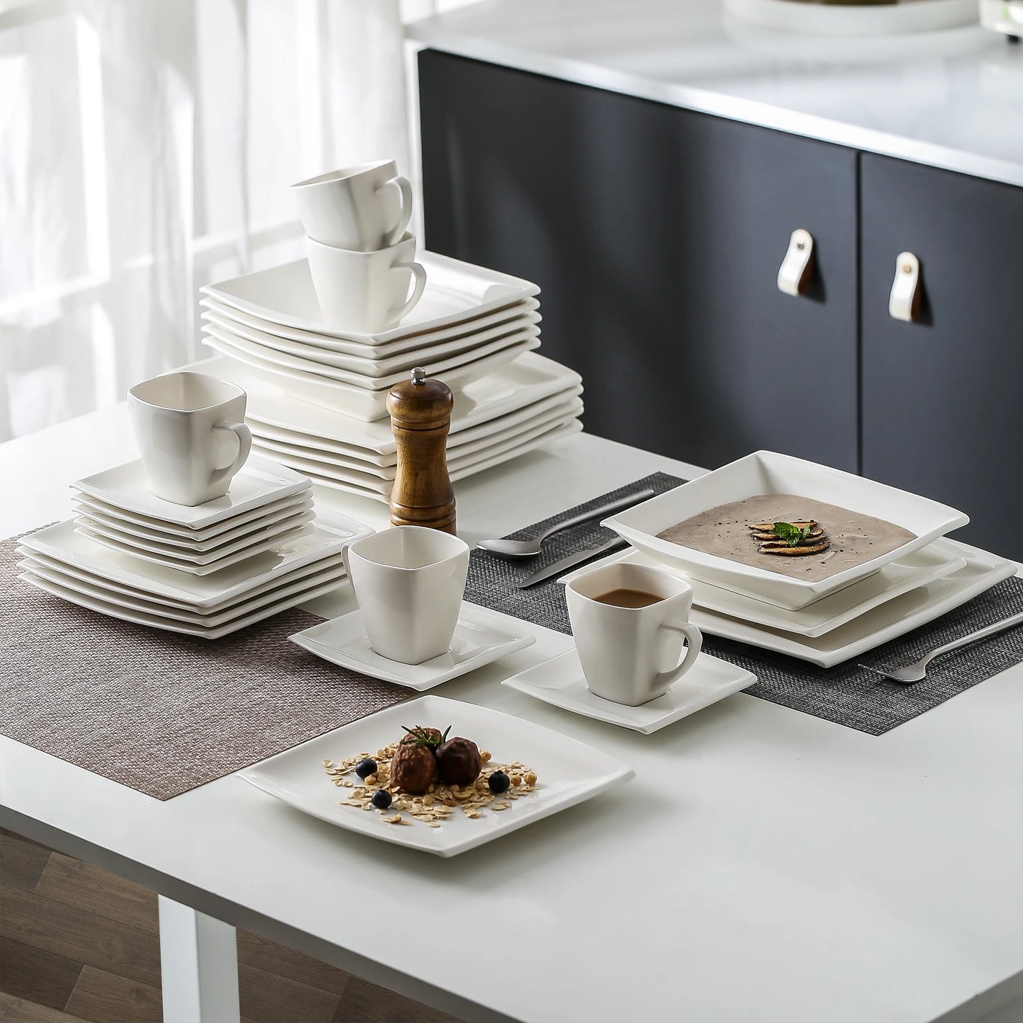 White Porcelain Dinner Set